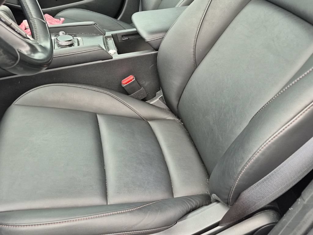 Used 2023 MAZDA MAZDA3 s FWD image 11
