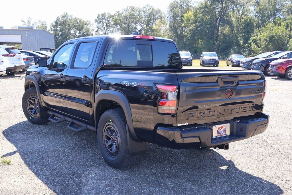 New 2026 Nissan Frontier PRO-4X image 2