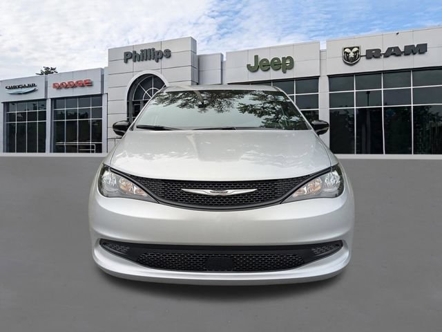 New 2026 Chrysler Voyager LX FWD image 9