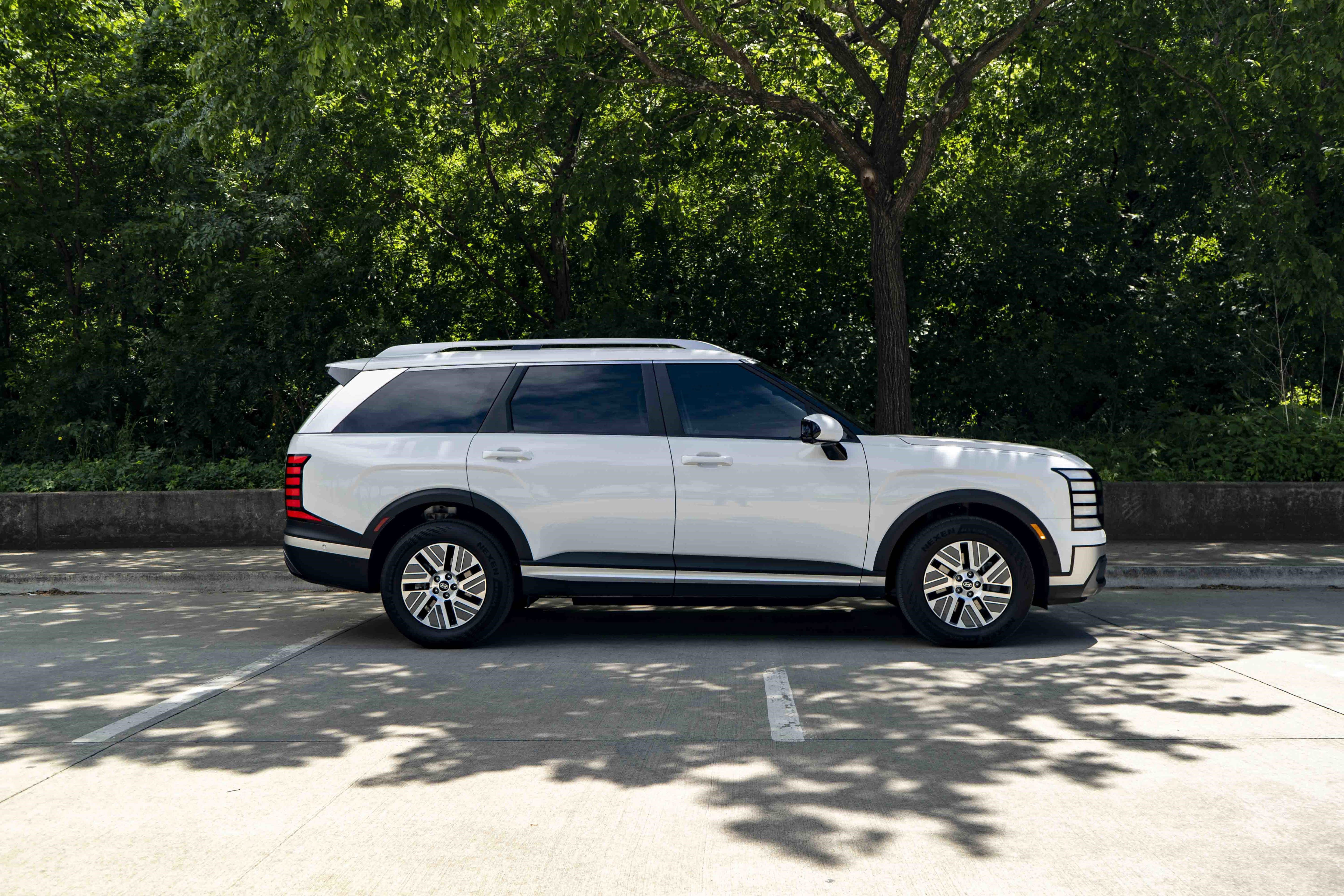 Used 2026 Hyundai Palisade SEL Premium FWD image 10