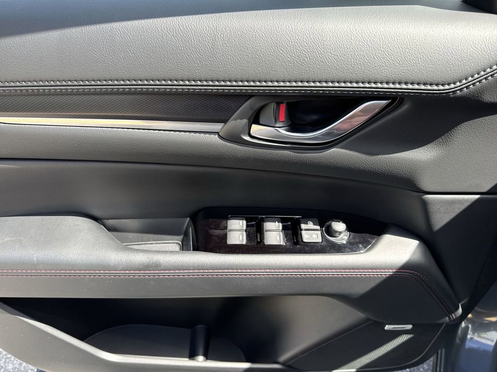 Certified 2023 MAZDA CX-5 Carbon Edition image 40