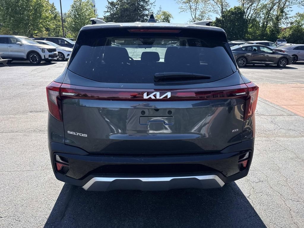 New 2026 Kia Seltos S AWD/4WD image 3