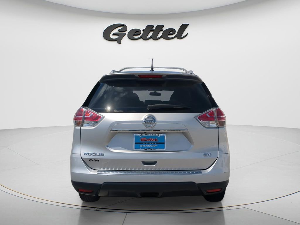 Used 2016 Nissan Rogue SV w/ SV Premium Package image 6