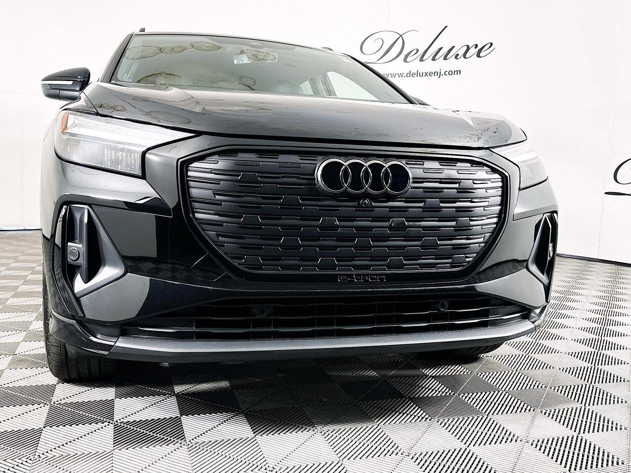Used 2024 Audi Q4 e-tron Premium Plus w/ Premium Plus image 30