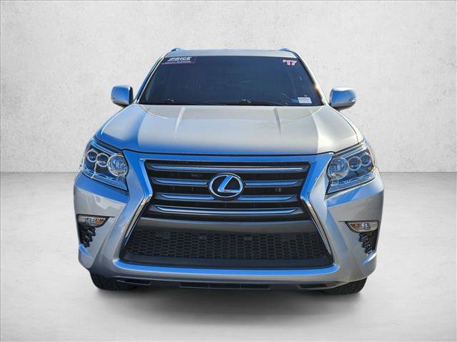 Used 2017 Lexus GX 460 w/ Navigation Package image 2