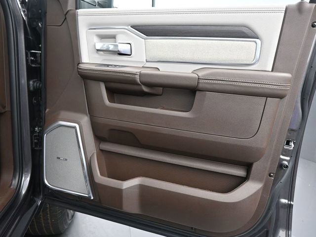New 2026 RAM 2500 Laramie AWD/4WD image 20