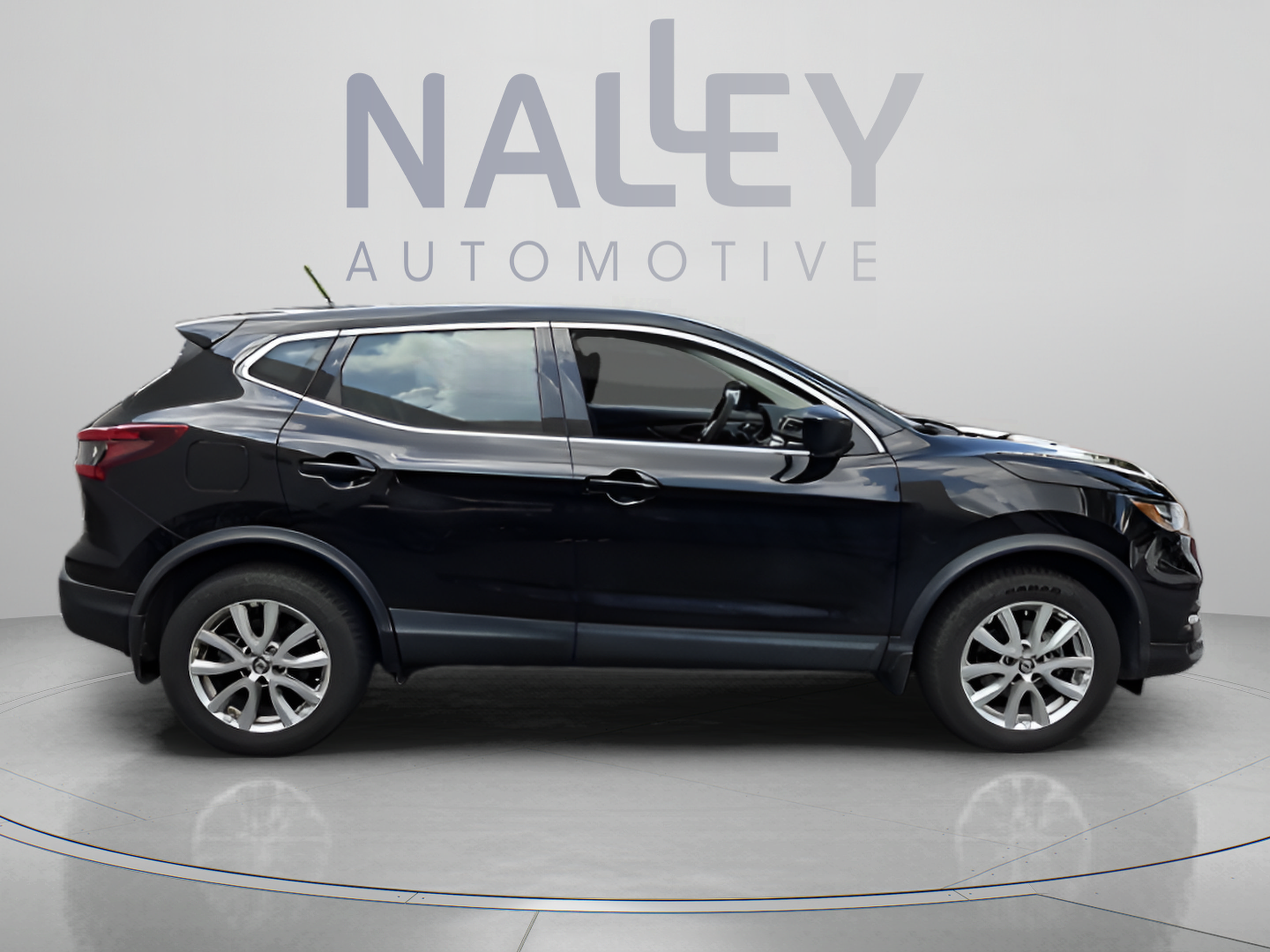 Used 2021 Nissan Rogue Sport S FWD image 6