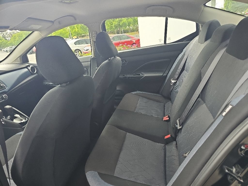Used 2025 Nissan Versa SV FWD image 23