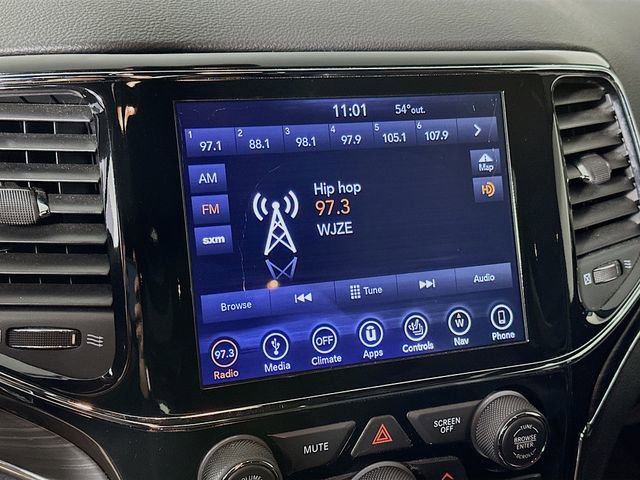 Used 2019 Jeep Grand Cherokee Limited AWD/4WD image 20