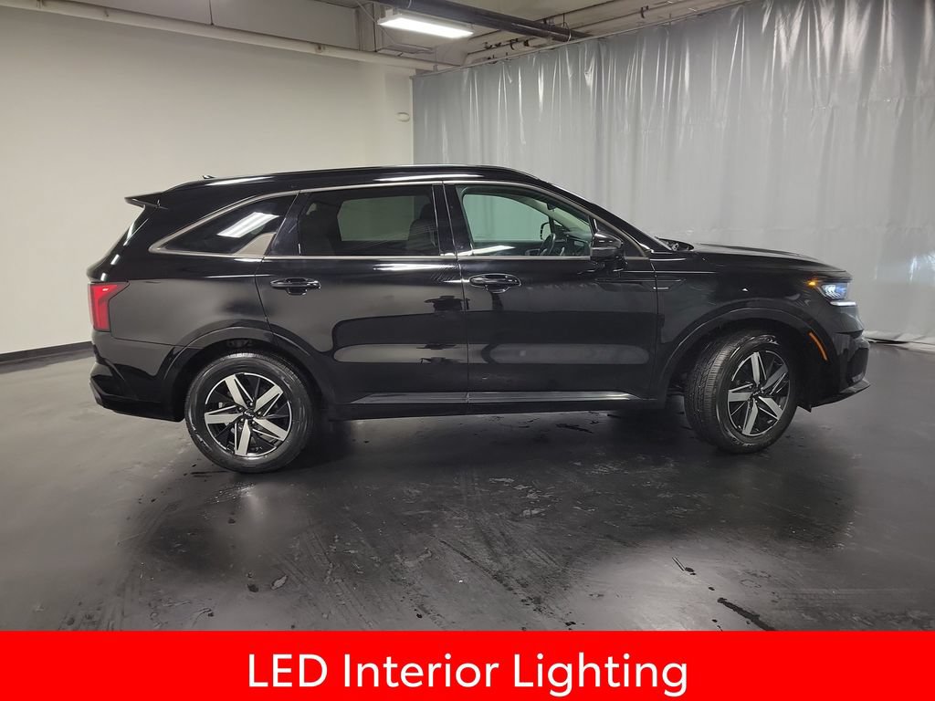 Used 2022 Kia Sorento S w/ Panoramic Sunroof Package FWD image 9