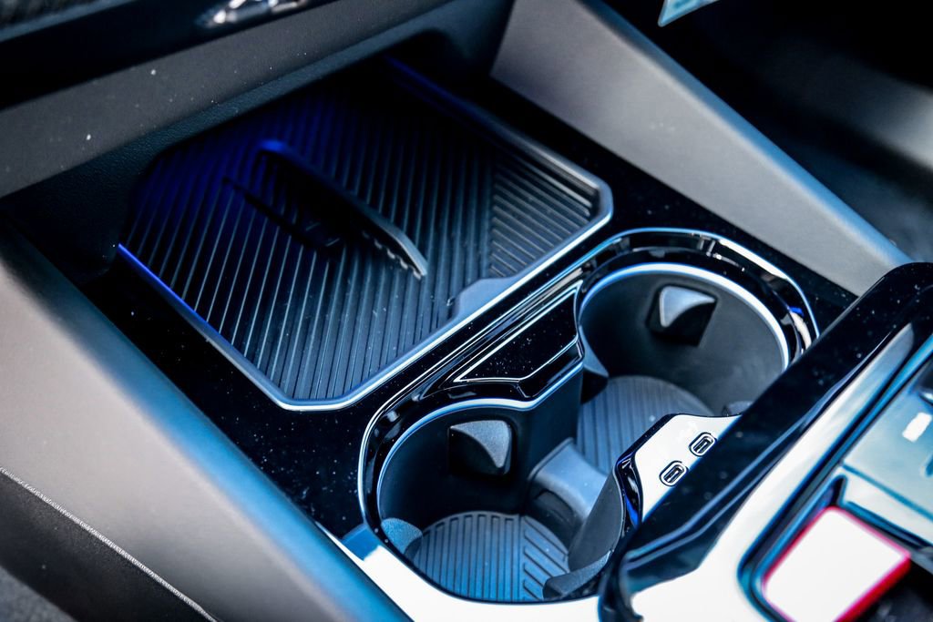 New 2026 BMW M5 Touring image 24