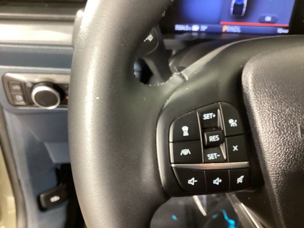Used 2025 Ford Maverick Lariat w/ Black Appearance Package AWD/4WD image 18