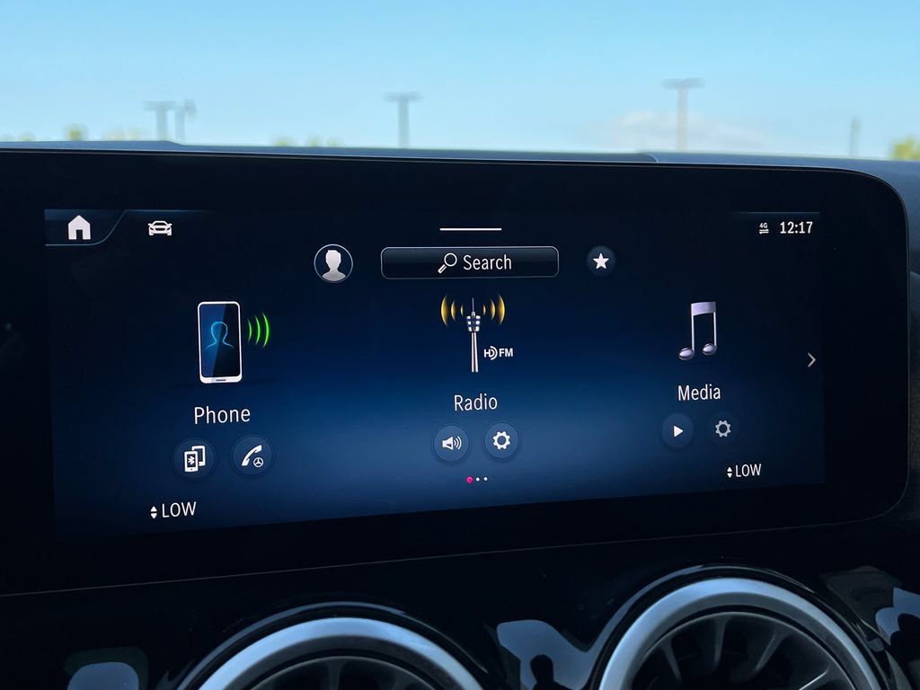 New 2026 Mercedes-Benz GLA 250 4MATIC image 19
