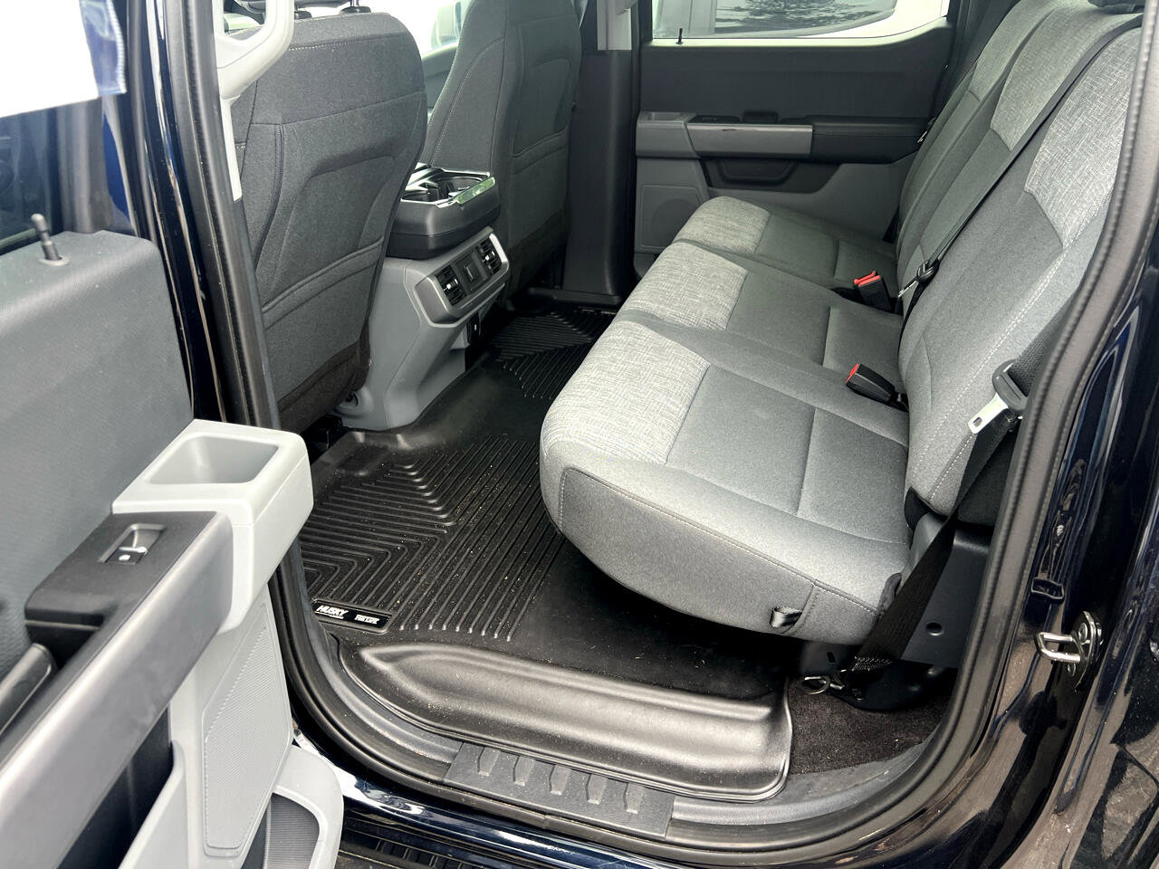 Used 2021 Ford F150 XLT image 14