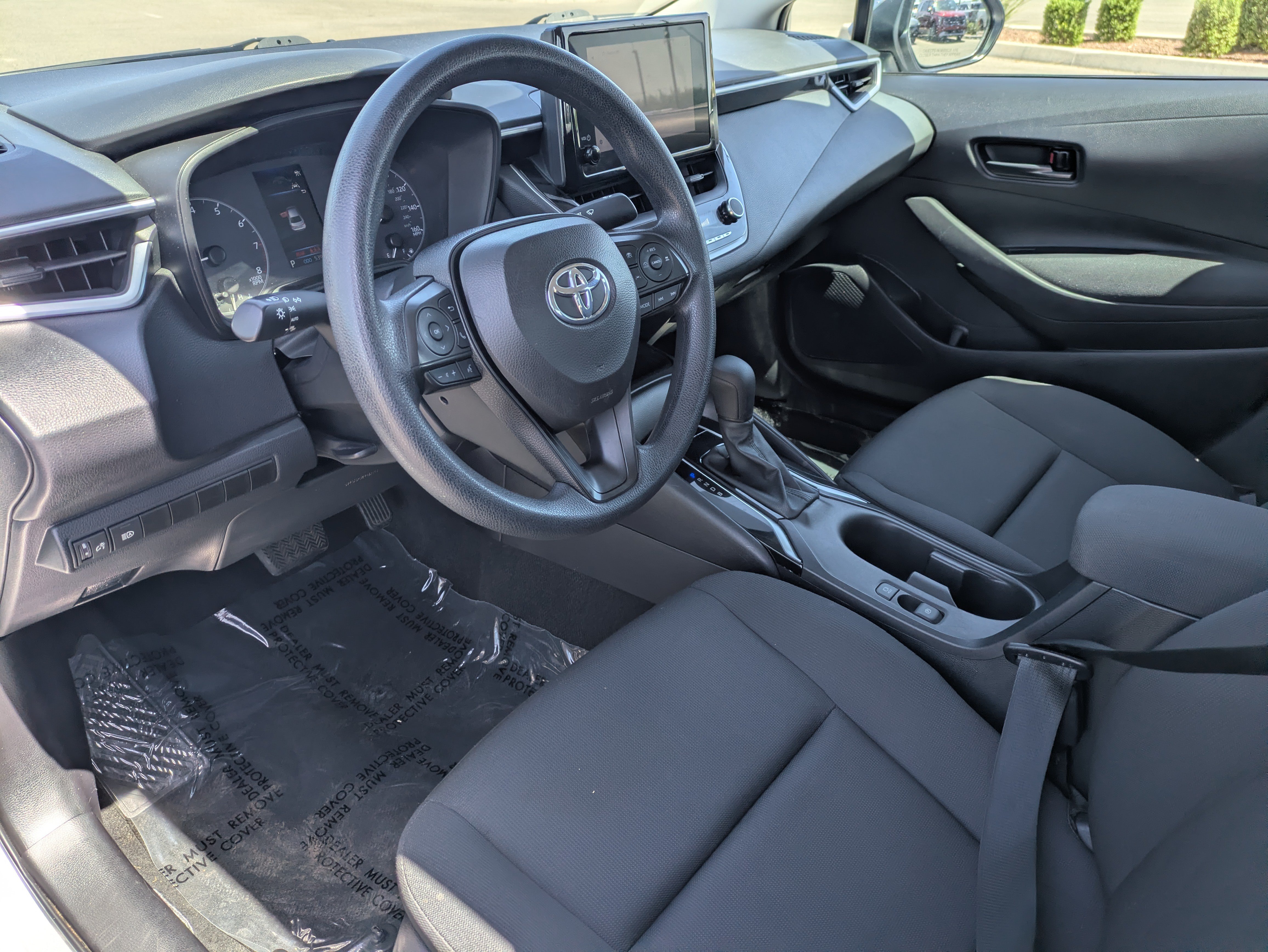 Used 2024 Toyota Corolla LE FWD image 23