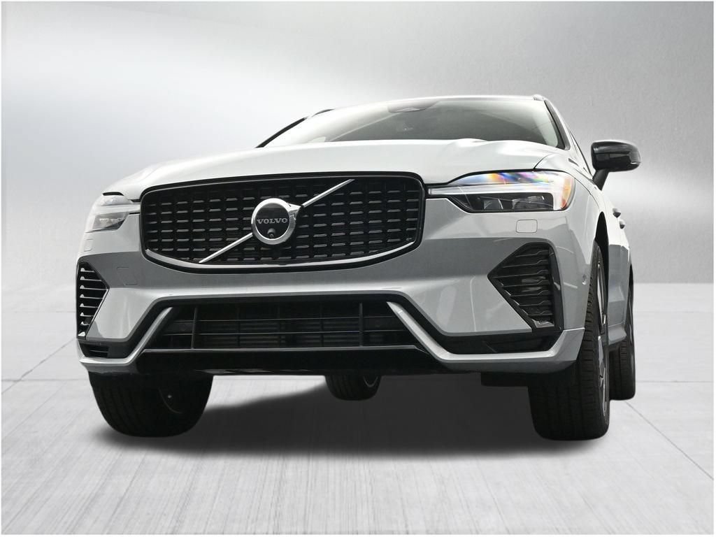New 2025 Volvo XC60 T8 Plus w/ Protection Package Premier AWD/4WD image 21