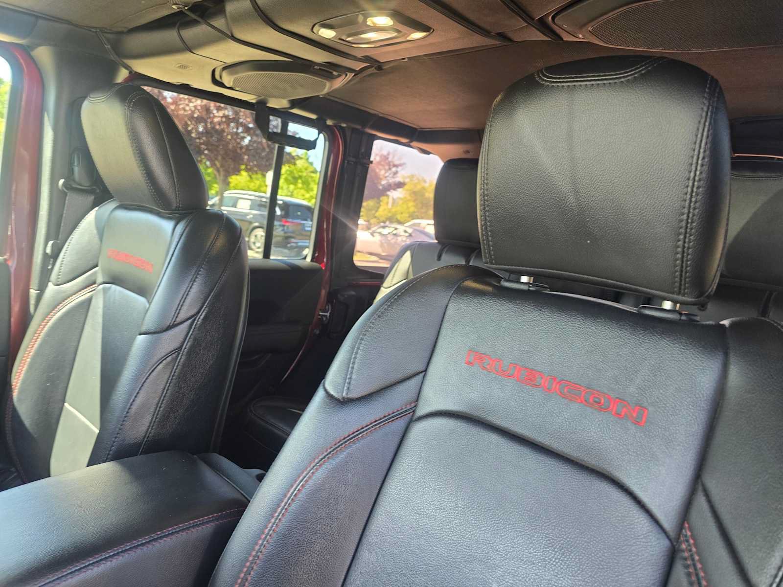 Used 2021 Jeep Wrangler Unlimited Rubicon AWD/4WD image 24