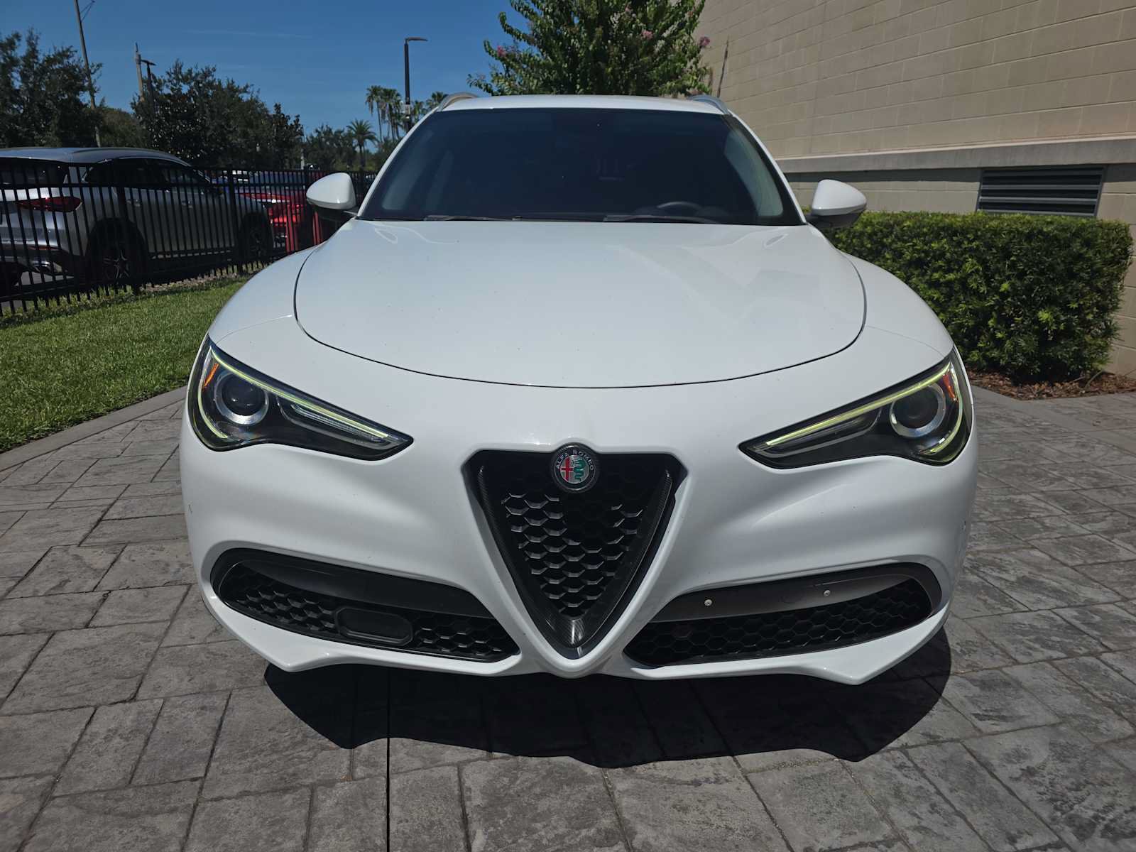 Used 2019 Alfa Romeo Stelvio AWD image 2