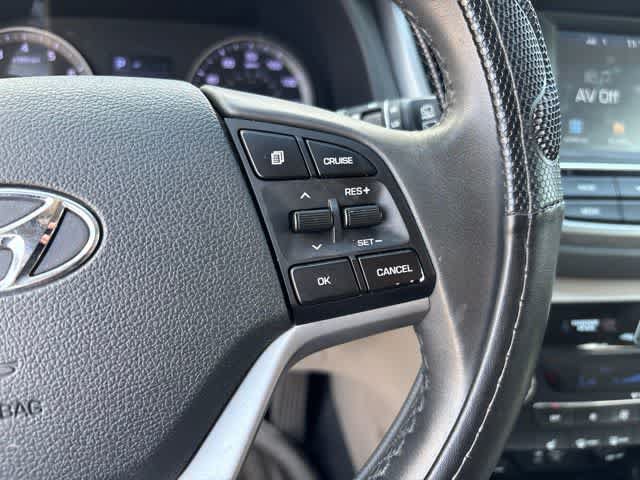 Used 2018 Hyundai Tucson Sport w/ Cargo Package FWD image 12