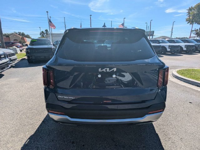 New 2026 Kia Sorento S FWD image 5
