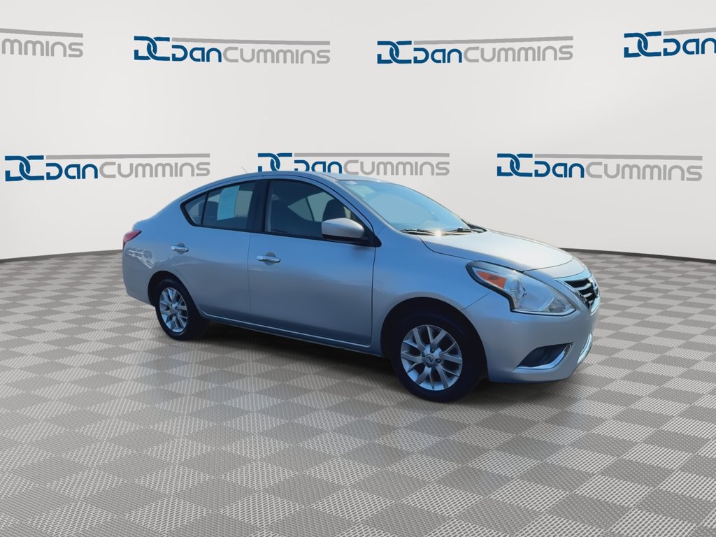 Used 2018 Nissan Versa SV w/ SV Special Edition Package FWD image 2