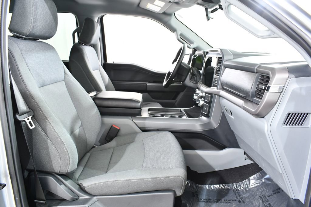 Used 2025 Ford F150 XLT w/ Equipment Group 301A Standard AWD/4WD image 10