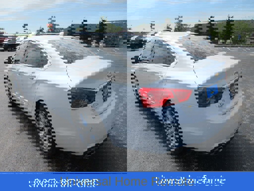 Used 2016 Chevrolet Impala LTZ w/ Enhanced Convenience Package image 3