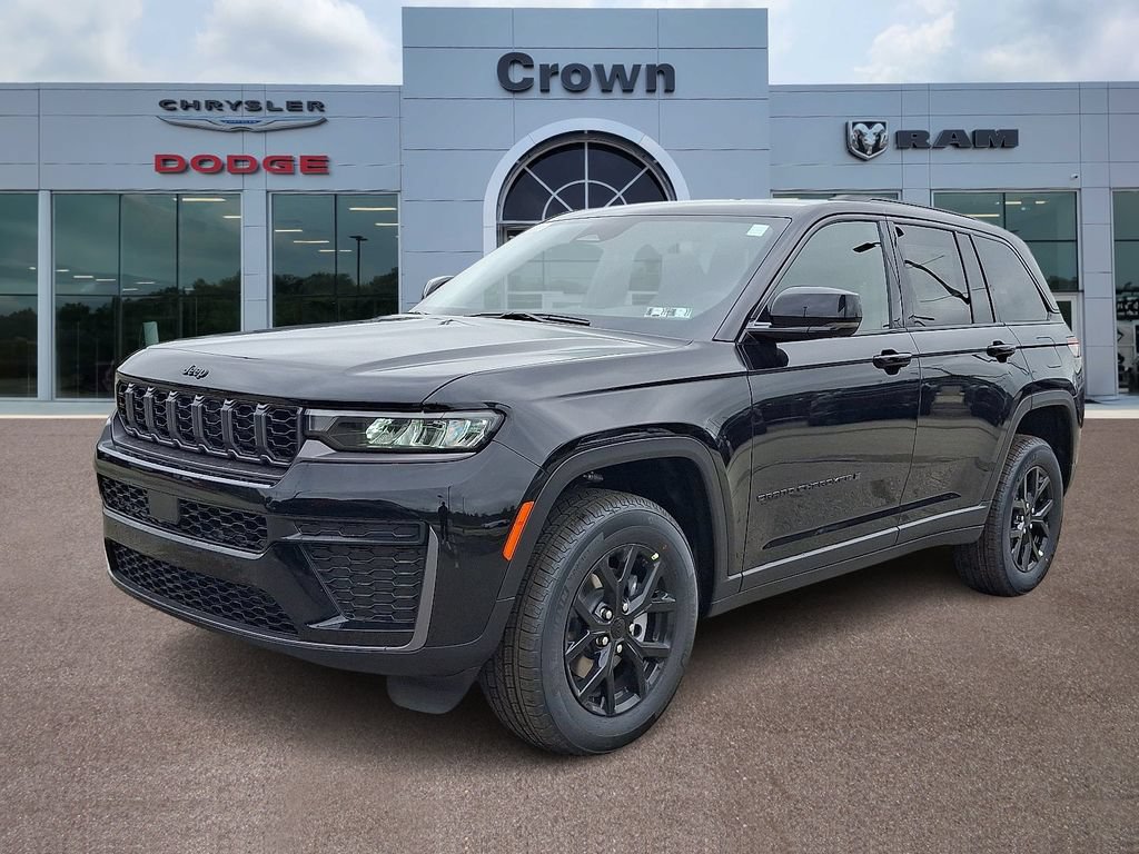 New 2026 Jeep Grand Cherokee Altitude AWD/4WD image 2