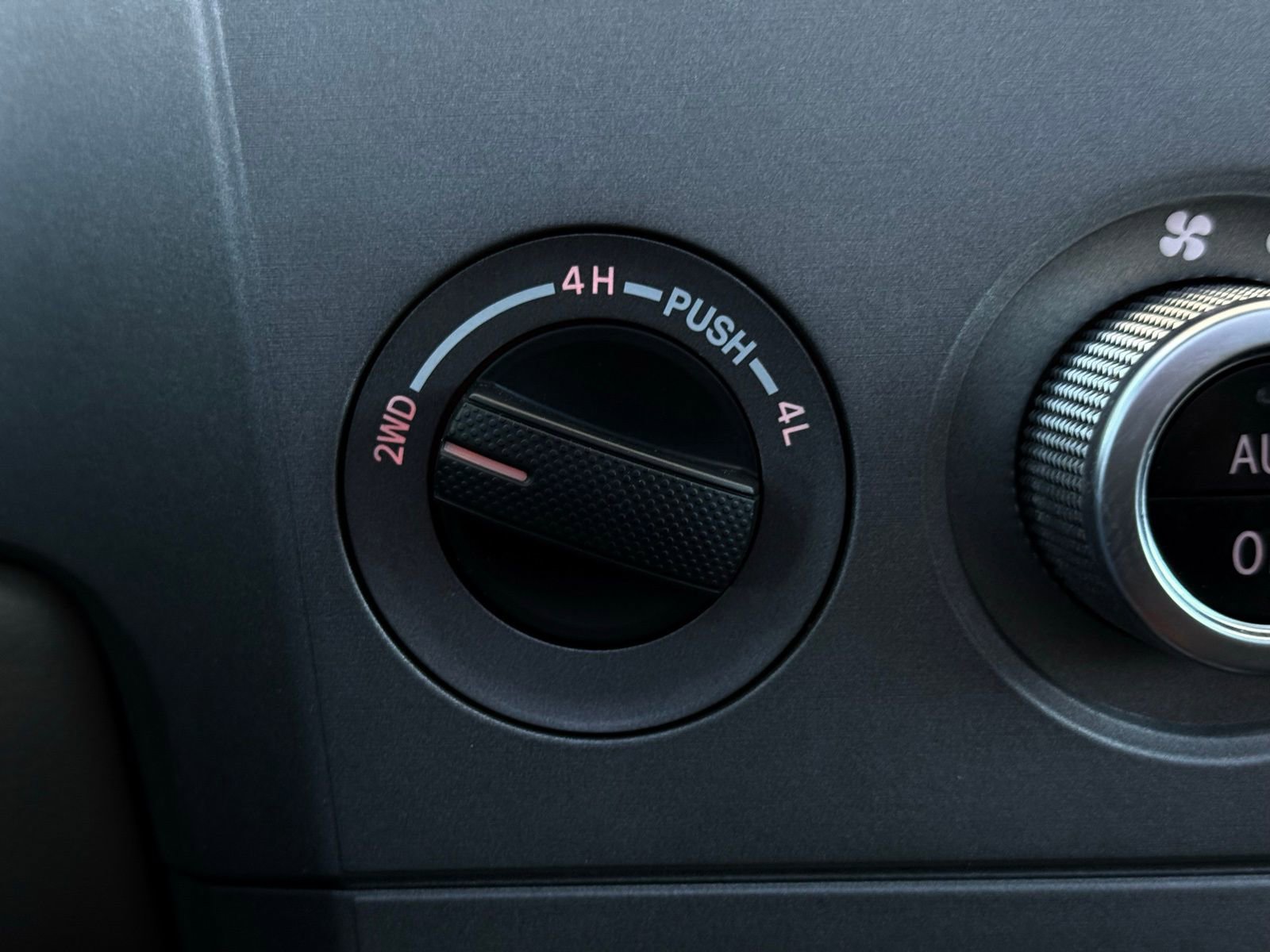 Used 2013 Toyota Sequoia Platinum image 51