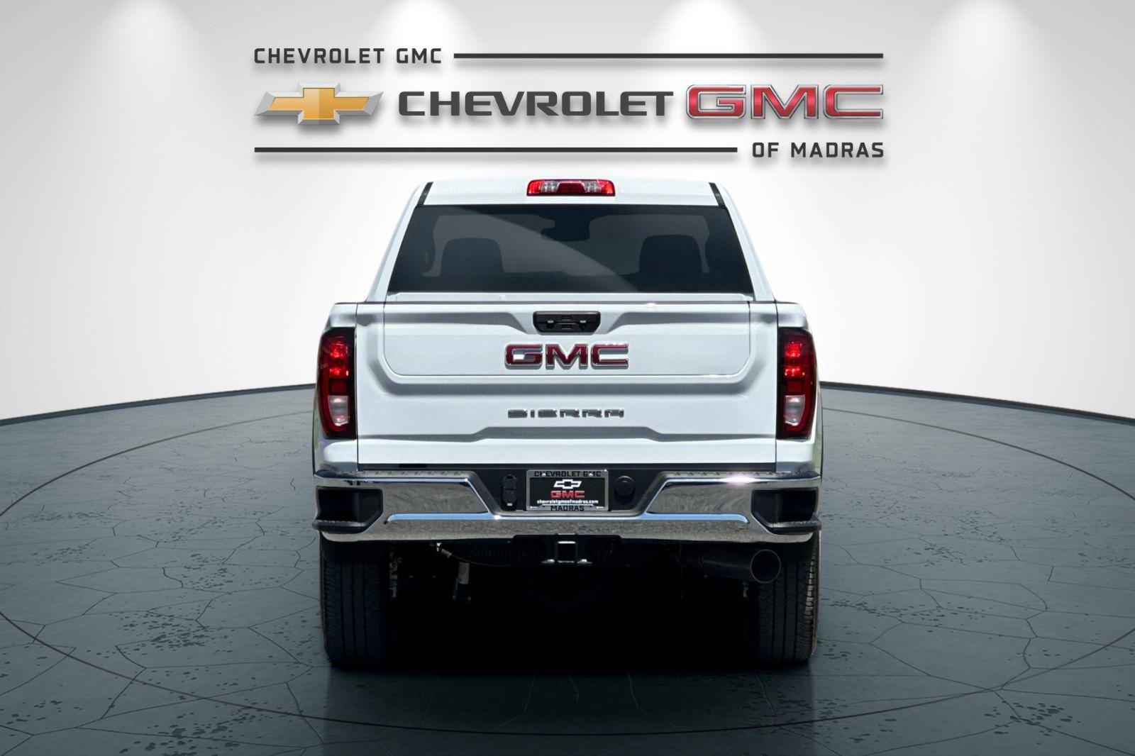 New 2025 GMC Sierra 3500 Pro image 4