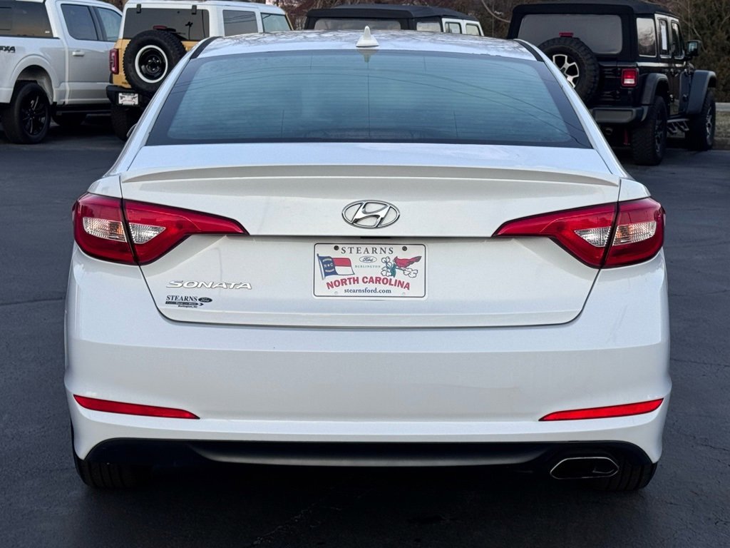 Used 2017 Hyundai Sonata SE image 15