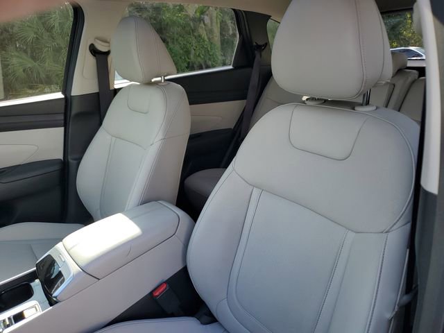 Certified 2025 Hyundai Tucson SEL FWD image 10