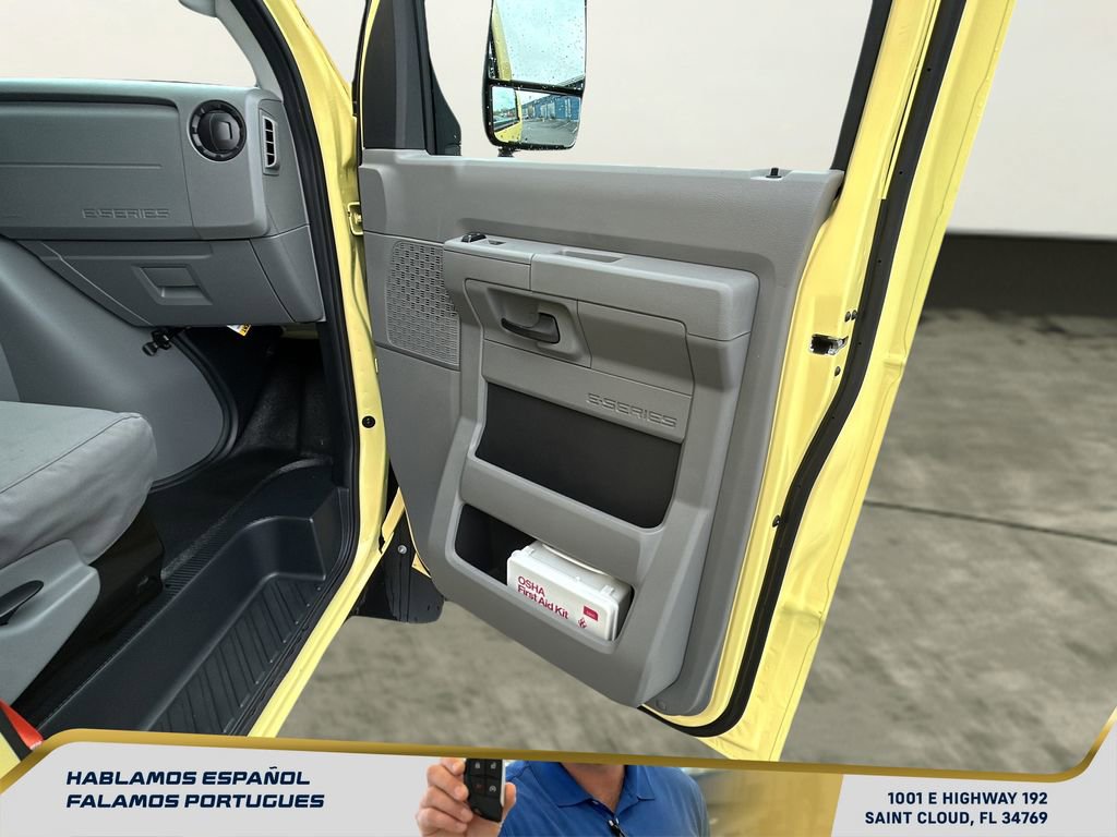 Used 2022 Ford E-450 and Econoline 450 Super Duty image 29