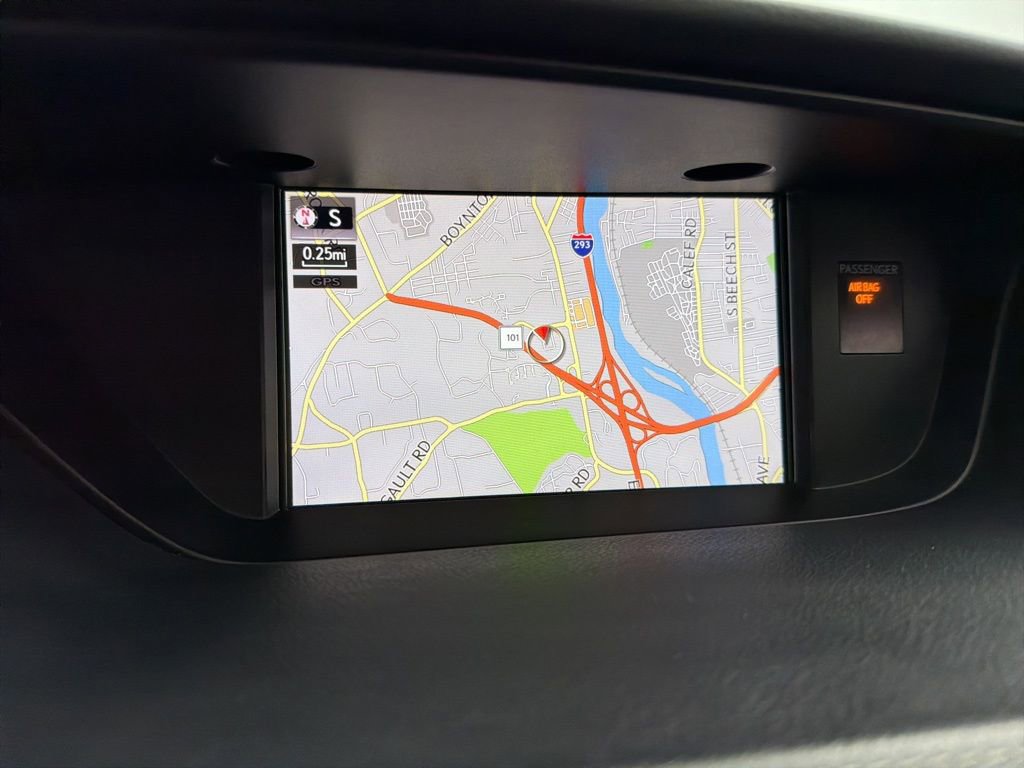 Used 2018 Lexus ES 350 w/ Luxury Package w/Wood Trim image 16