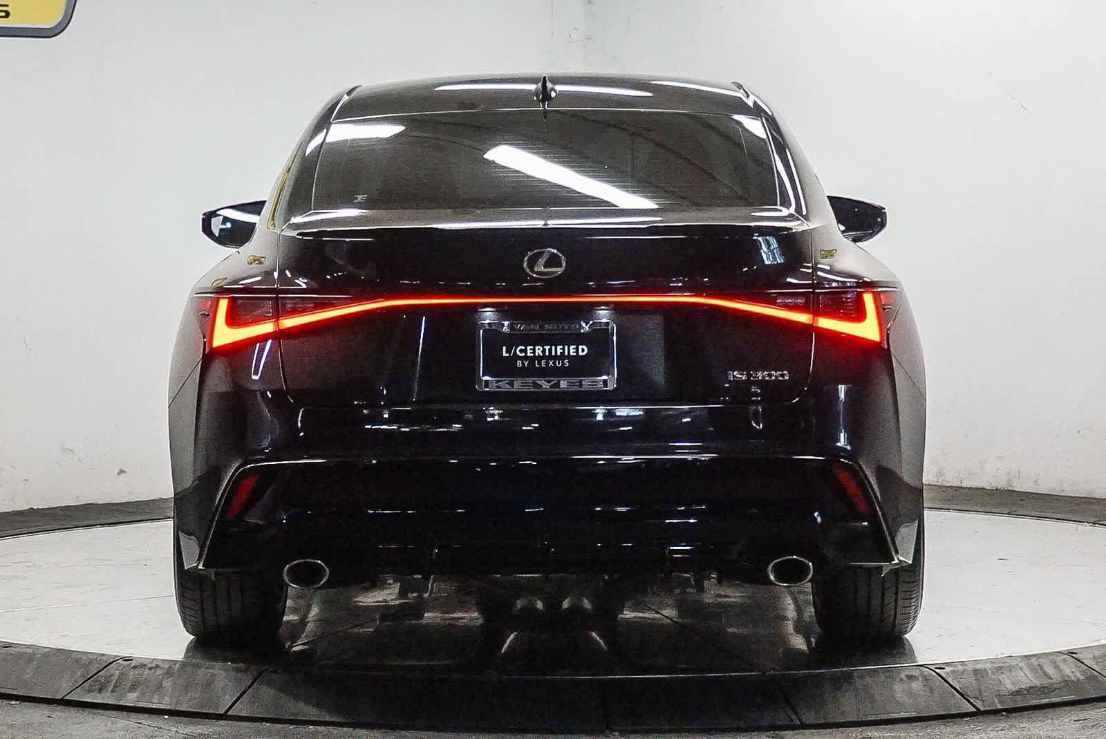 Certified 2025 Lexus IS 300 F Sport RWD image 3