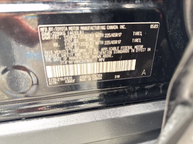 Used 2023 Toyota RAV4 LE AWD/4WD image 29