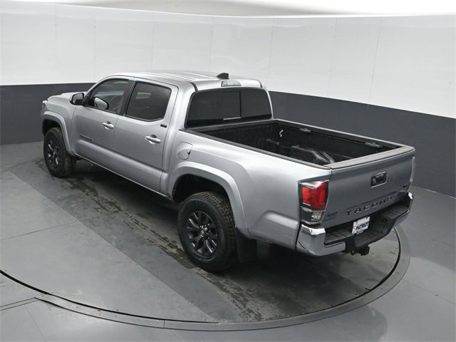 Used 2022 Toyota Tacoma SR5 image 32