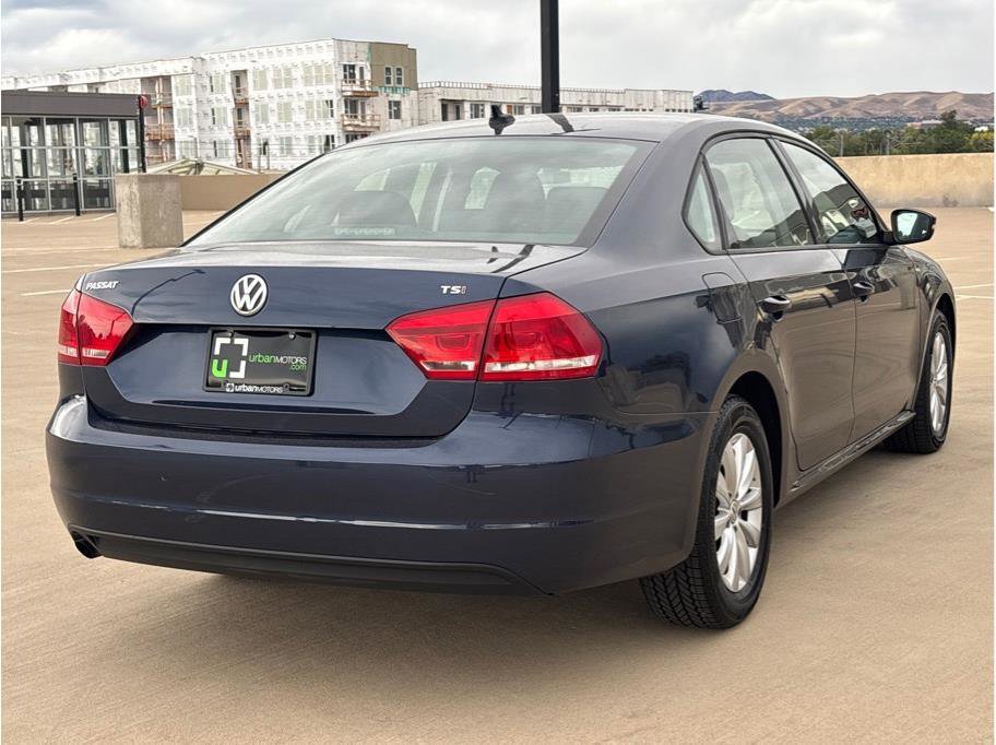 Used 2014 Volkswagen Passat 1.8T Wolfsburg Edition image 8