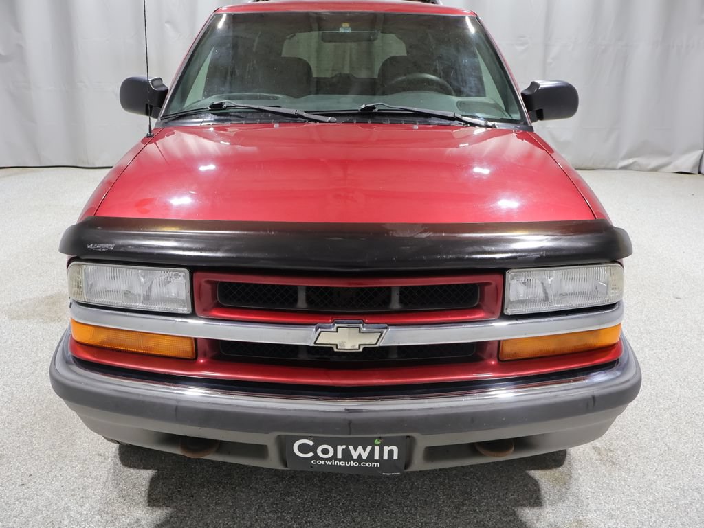 Used 2000 Chevrolet Blazer LT w/ Cold-Climate Pkg AWD/4WD image 7