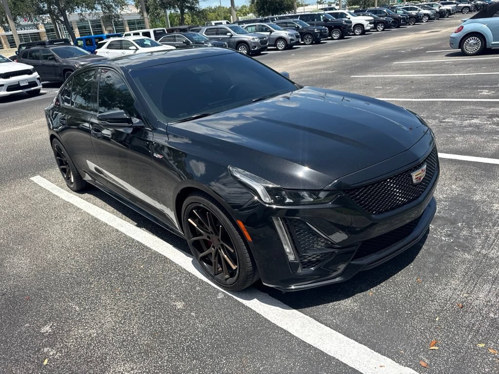 Used 2021 Cadillac CT5 V RWD image 3