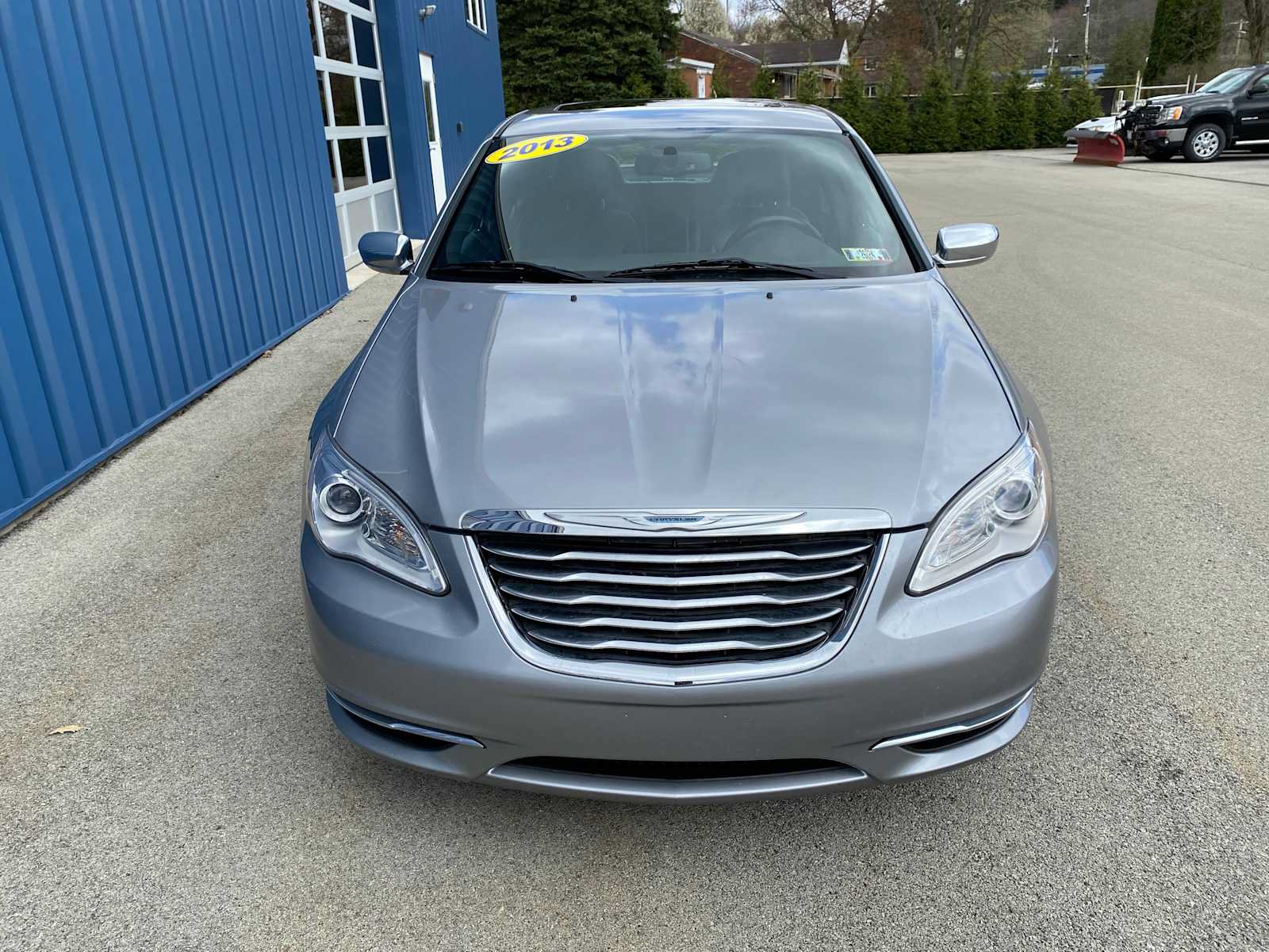Used 2013 Chrysler 200 Limited FWD image 12