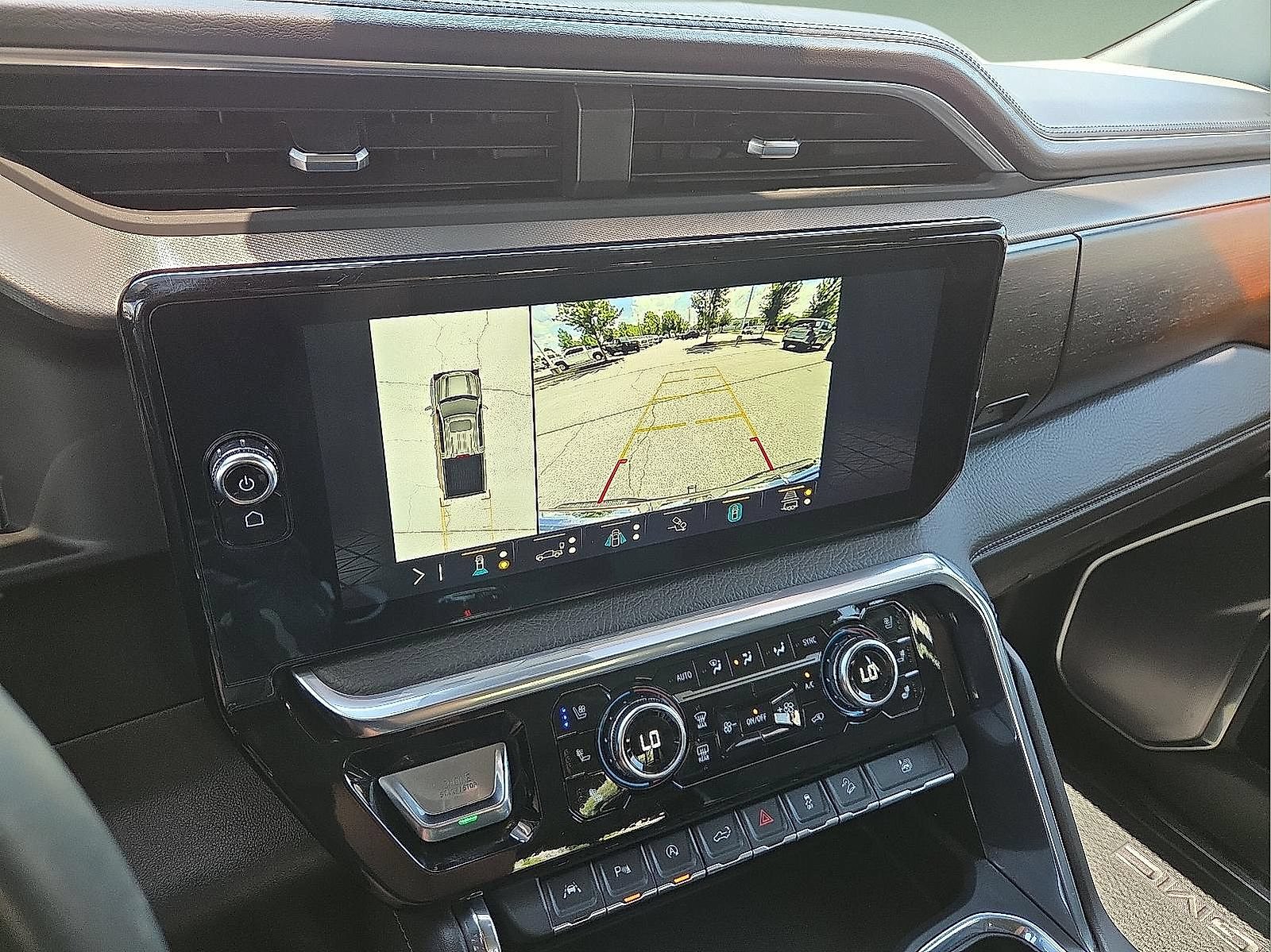 Certified 2023 GMC Sierra 1500 Denali AWD/4WD image 8