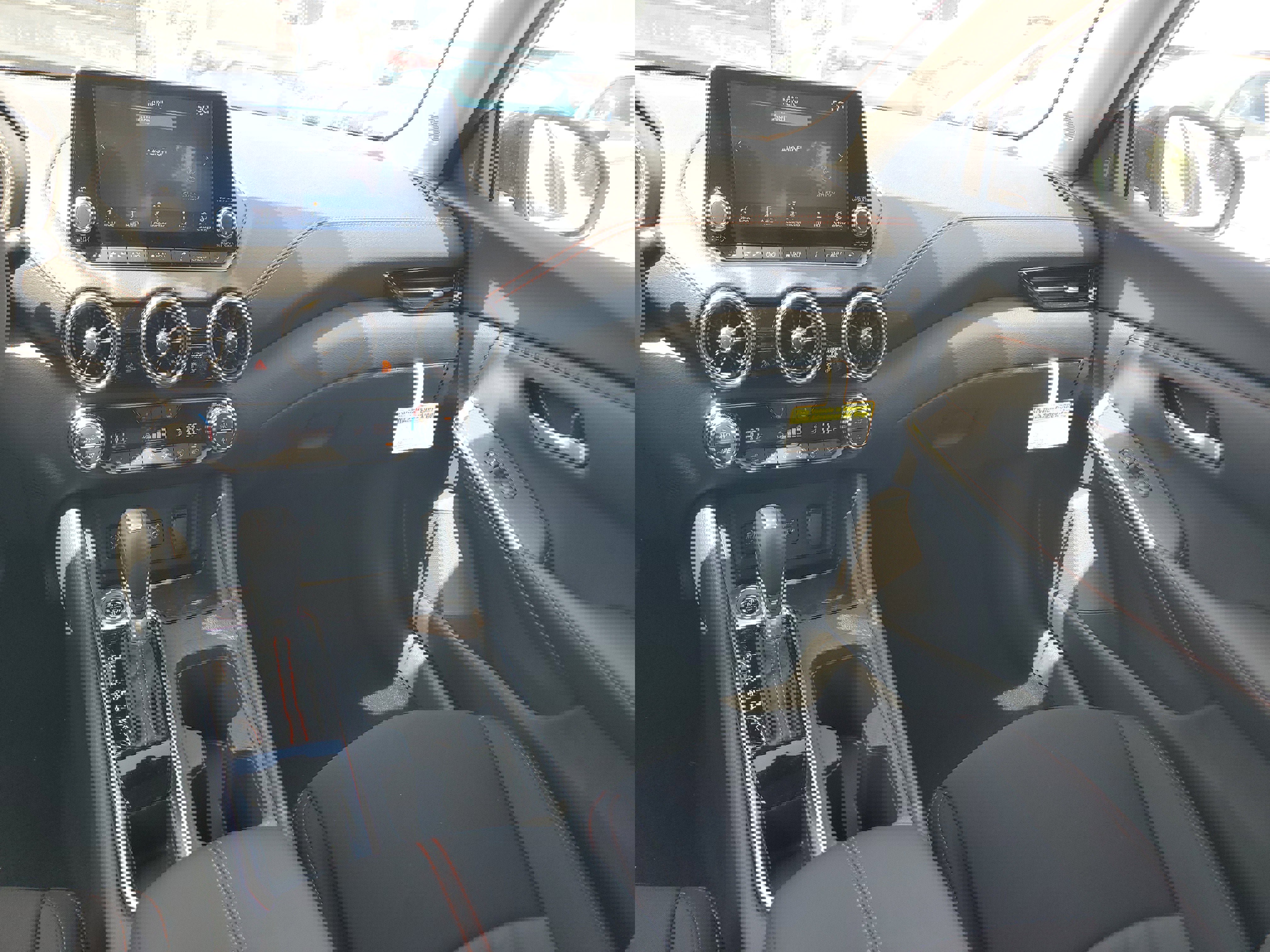 New 2025 Nissan Sentra SR w/ Midnight Edition image 14