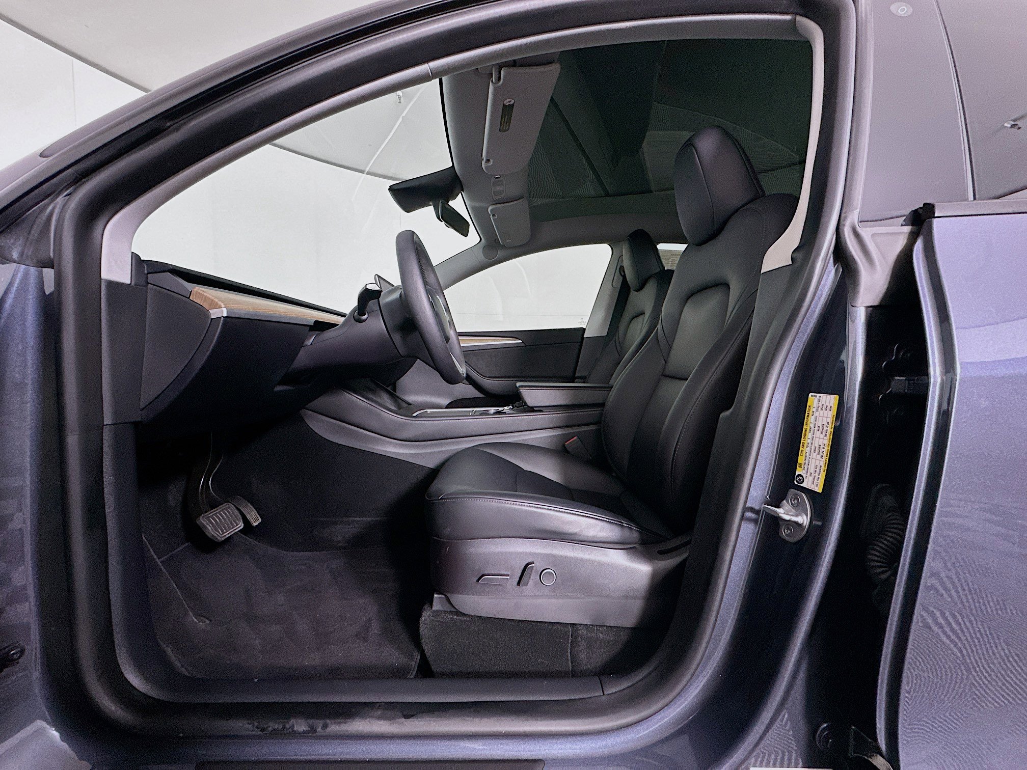 Used 2023 Tesla Model Y Performance image 13