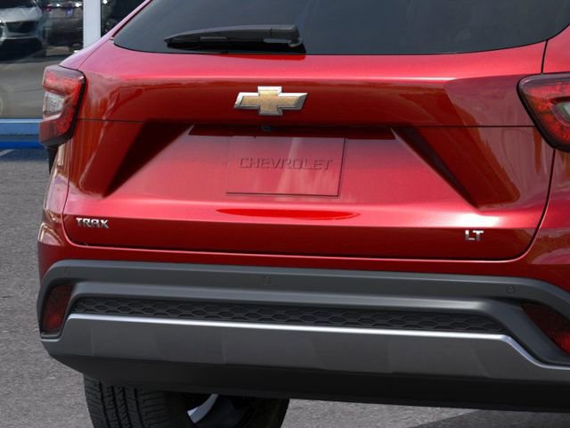 New 2026 Chevrolet Trax LT w/ Driver Confidence Package image 16