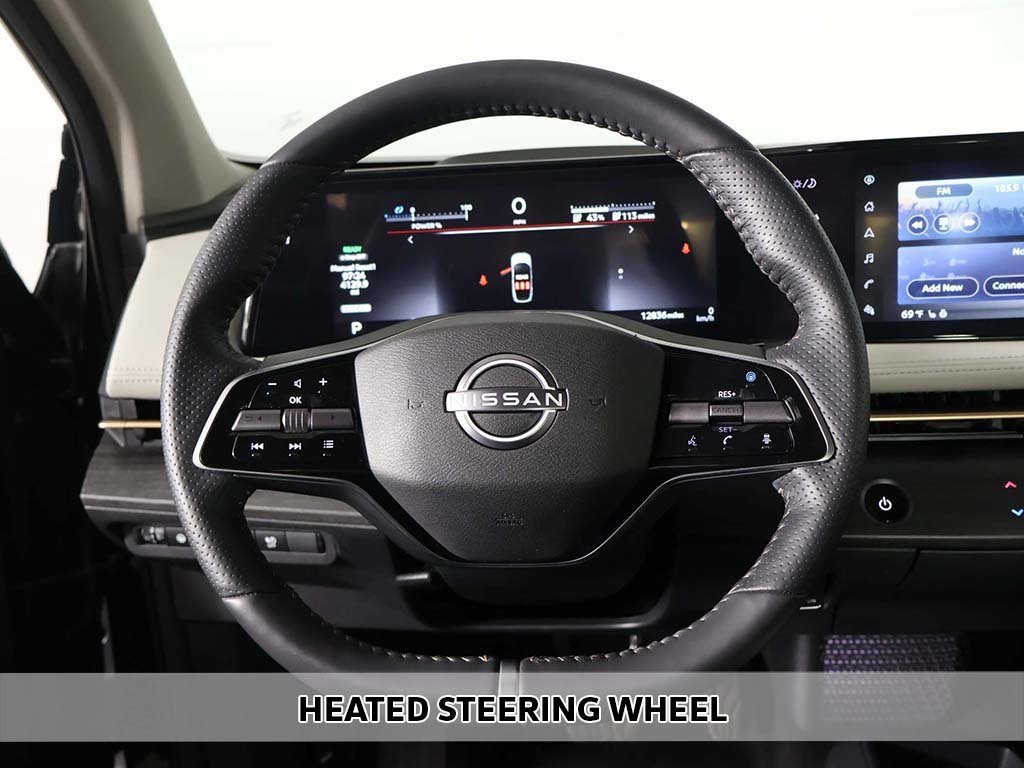 Used 2023 Nissan Ariya AWD image 9