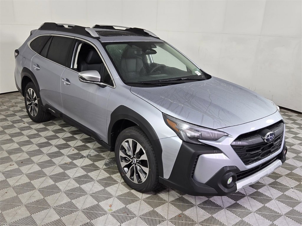 New 2025 Subaru Outback Touring XT image 2