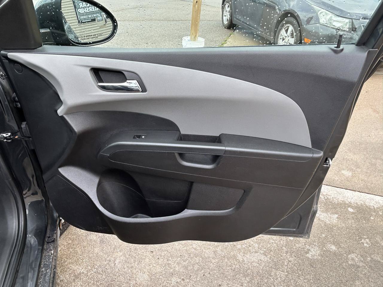Used 2014 Chevrolet Sonic LT FWD image 16