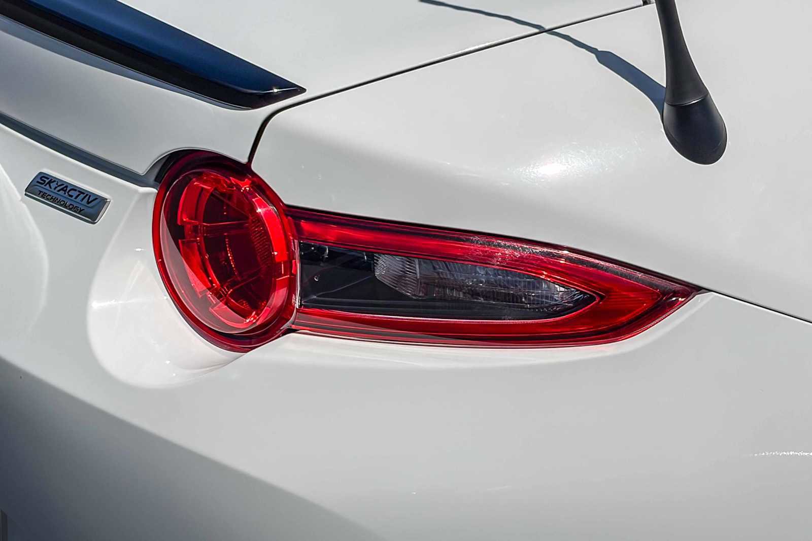 Used 2019 MAZDA MX-5 Miata RF Club w/ Brembo/BBS Recaro Package RWD image 8