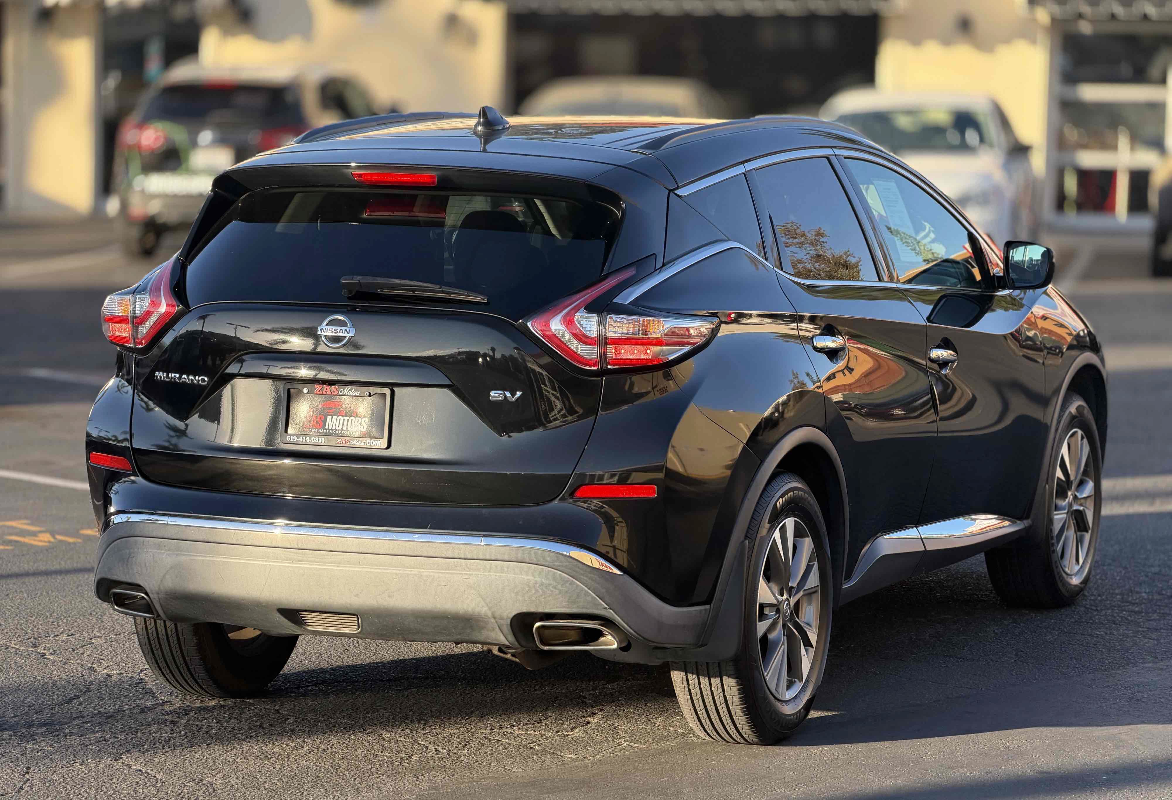 Used 2017 Nissan Murano SV w/ Cargo Package FWD image 6